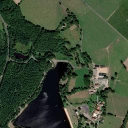 Vue de Aire de service camping-cars Lac de St Mathieu