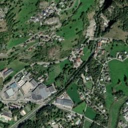 Vue de Aire de camping-car à Landry (2)