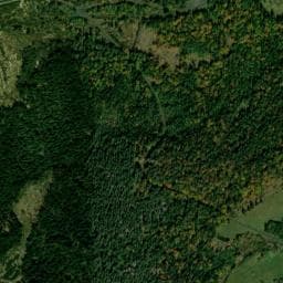Vue de Aire de pique-nique autorisé / feux interdits