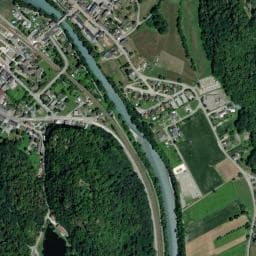 Vue de Aire de camping-car à Val-d'Arc