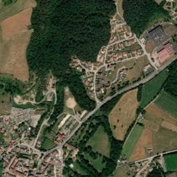 Vue de Aire de camping-car à Saint-Maurice-de-Lignon
