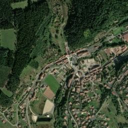 Vue de Aire de camping-car à Saint-Julien-Molhesabate