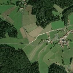 Vue de Aire de camping-car à Saint-Julien-Molhesabate (2)