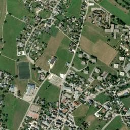 Vue de Aire de camping-car à Rencurel