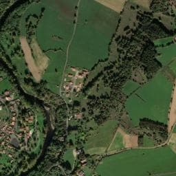 Vue de Camping à Saint-Austremoine