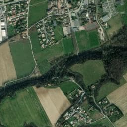 Vue de Aire Camping-Cars de Saint Donat sur l'Herbasse
