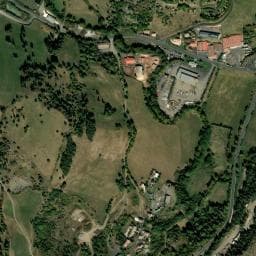 Vue de Aire de camping-car de Saint-Flour, La Roche Murat