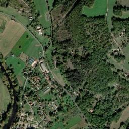 Vue de Aire de camping-car à Saint-Léon-sur-Vézère