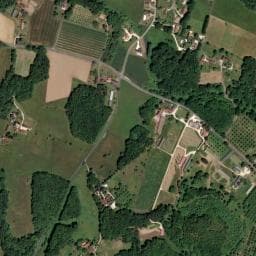 Vue de Aire de stationnement des Oies du Périgord Noir