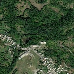 Vue de Aire de camping-car à Les Vigneaux (5)