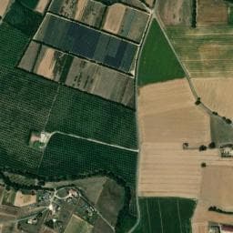 Vue de Aire de Camping-cars Ferme de l'Autruche Drômoise