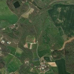 Vue de Aire de stationnement de la Boutique des Bois d'Enveaux