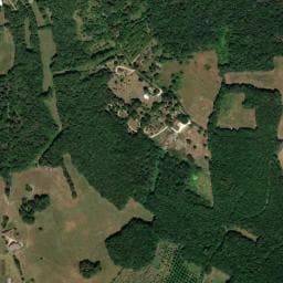 Vue de Les Cabanes Perchées et Spa de la Ferme de Sirguet