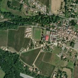 Vue de Aire de camping-car à Pellegrue