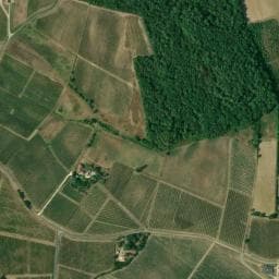 Vue de Aire de stationnement des Vignobles Falgueret Leglise