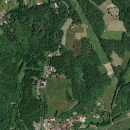 Vue de Aire de camping-car à Calamane