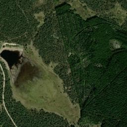 Vue de Abri de l'étang de barandon