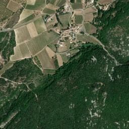 Vue de Aire de camping-car à Saint-Montan