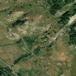 Vue de Aire de stationnement camping-car de Larche