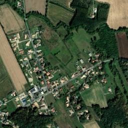 Vue de Aire de camping-car à Varès