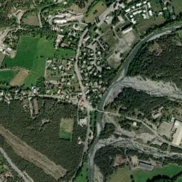 Vue de Aire de service et de stationnement camping-car de Jausiers