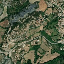 Vue de Aire de camping-car à Rosans