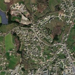 Vue de Aire de camping-car à Prévinquières (2)