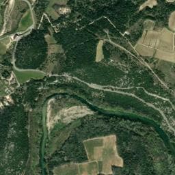 Vue de Aire Camping-car Park Montclus