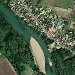 Vue de Aire de camping-car à Saint-Hilaire-de-Lusignan
