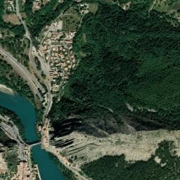 Vue de Aire de camping-car à Entrepierres