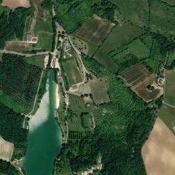 Vue de La Base de Loisirs et Camping du Malivert
