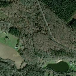 Vue de Camping Naturiste du Lac de Lislebonne