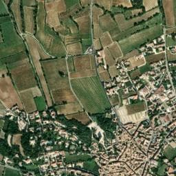 Vue de Parking nuit — Châteauneuf-du-Pape