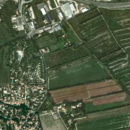 Vue de Camping  Yelloh Village Avignon Parc