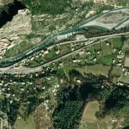 Vue de Aire camping-cars d’Entrevaux