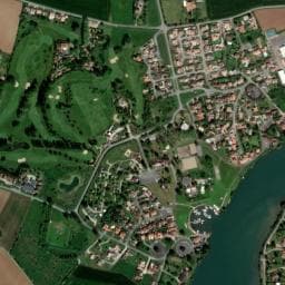 Vue de Aire de camping-car à Labastide-de-Lévis