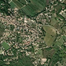 Vue de Aire de camping-car à Saint-Pantaléon (2)