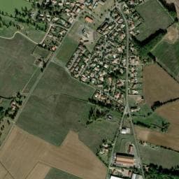 Vue de Aire de camping-car à La Magdelaine-sur-Tarn