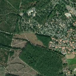 Vue de Aire de camping-cars du Lac à Soustons