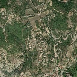 Vue de Esparron-de-Verdon - Corniche des Aires parking