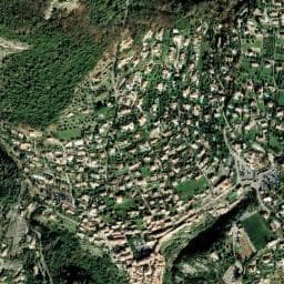 Vue de Tourrettes-sur-Loup Route du Stade