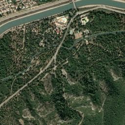 Vue de Aire de camping-car à Mallemort