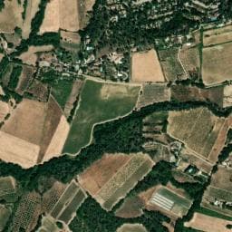 Vue de Aire de camping-car à Le Puy-Sainte-Réparade