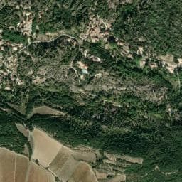 Vue de Aire de camping-car à Liausson (2)