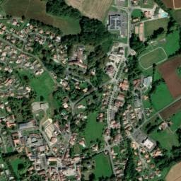 Vue de Aire de camping-car à Pouillon