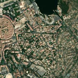 Vue de Istres Aire de stationnement pour campings-cars