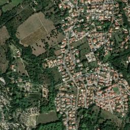Vue de Laroque des Albères "l'Orée du bois" aire d'étape