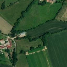 Vue satellite de Camping La Ferme de la Vausserie à Belle-et-Houllefort