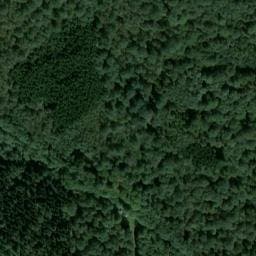 Vue satellite de Bivouac du Sentier des Pins à Baives