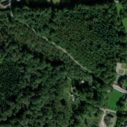 Vue satellite de Fontaine du ravin du loup à Gué-d'Hossus